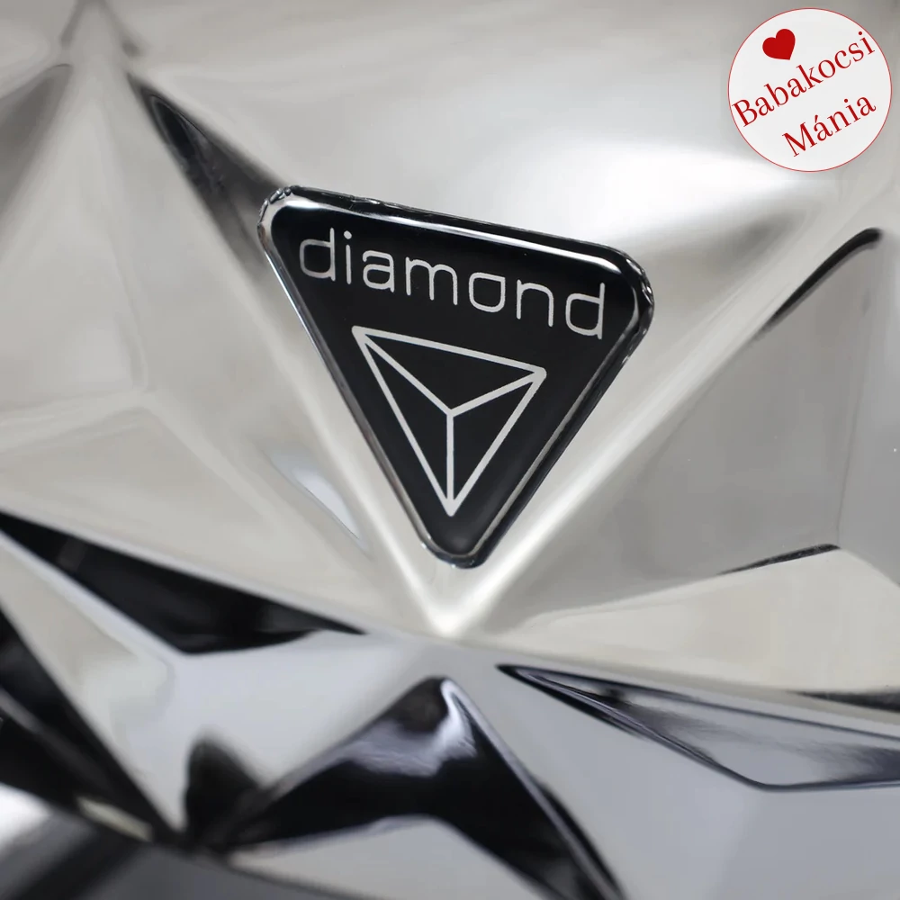 Junama többfunkciós babakocsi - DIAMOND HAND CRAFT GLITTER - Black