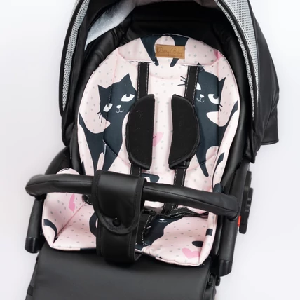 Babakocsi alátét - Berry Baby Zizi - Black Cat rózsaszín fekete cicás