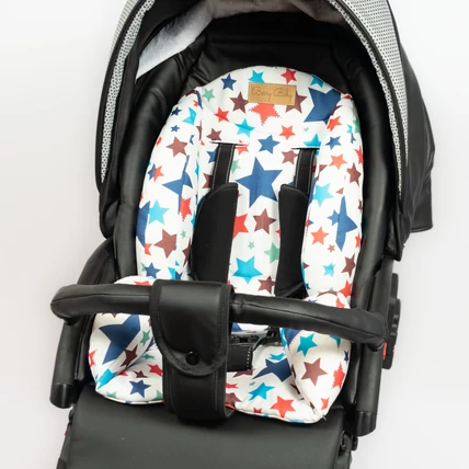 Babakocsi szűkítőbetét - Berry Baby Zizi - Blue Stars kék csillagos
